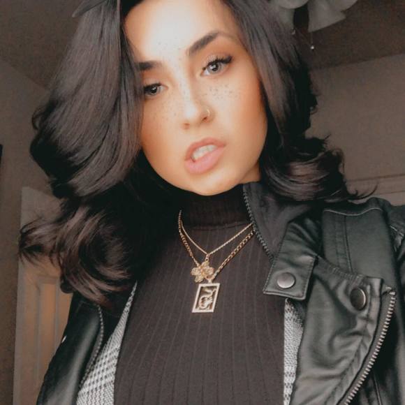 marielleenglish